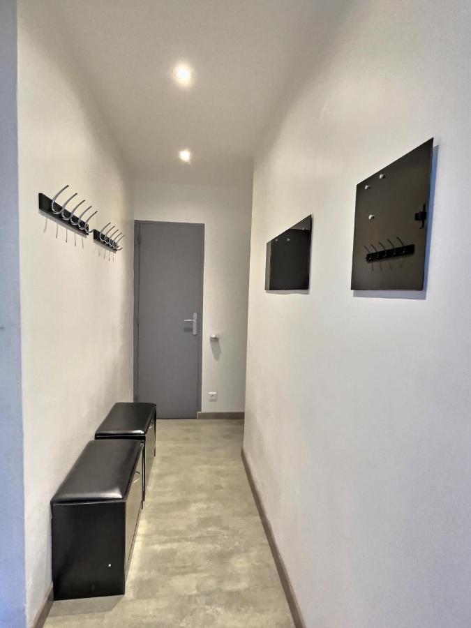 "Magic Red" De Miss.K Conciergerie Apartment Macon Ngoại thất bức ảnh